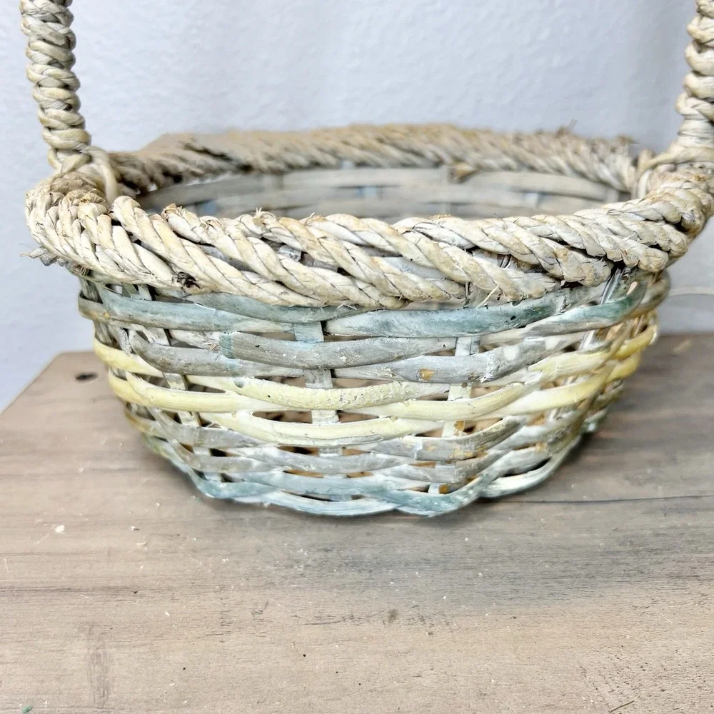 Vintage Wicker Basket with Handle 9x3.25x11.5 Rustic Farmhouse‎ Decor